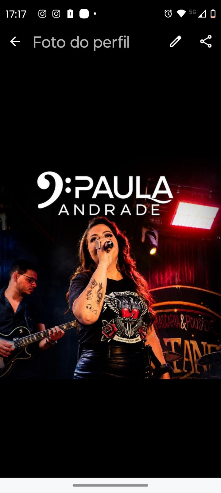 Capa de Paula Andrade